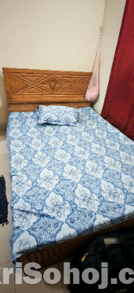 খাট - ৫' - ৭' সেমি ডাবল